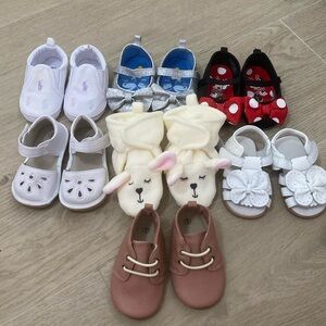 12-18 months baby shoes. 7 pairs of shoes new